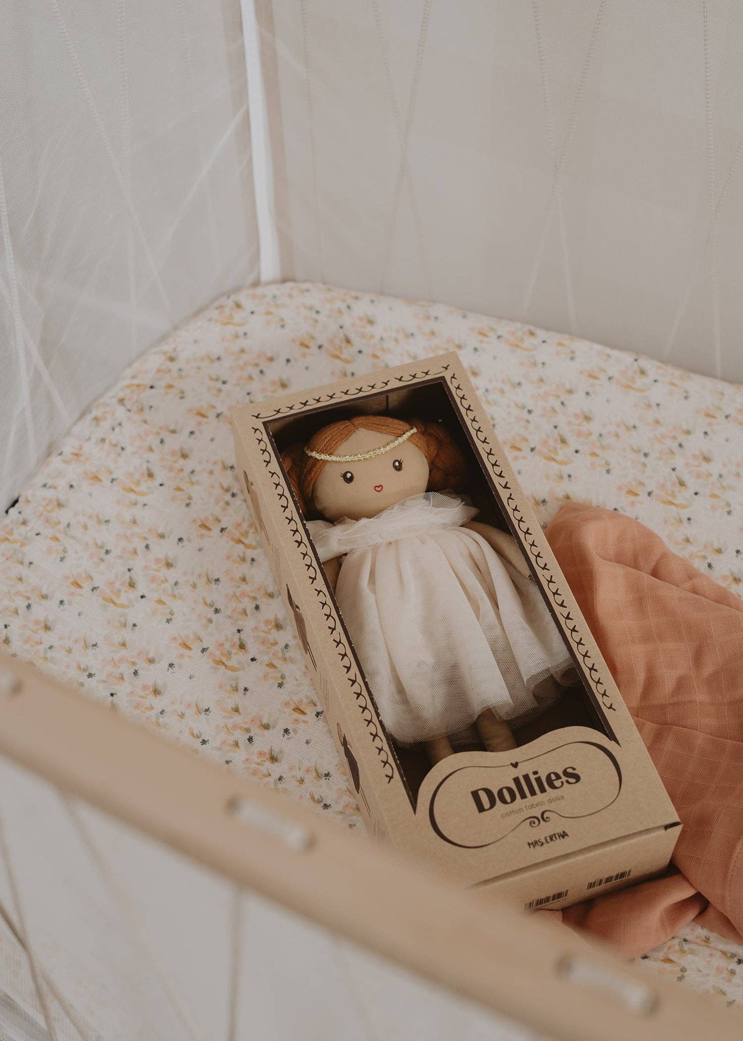 Dollies - Lilly Toots